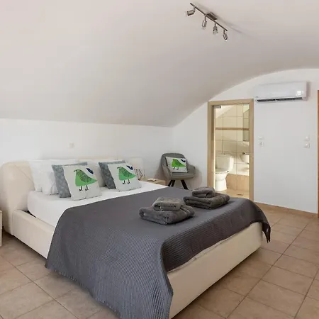 Paradeiso With Private Pool Villa *